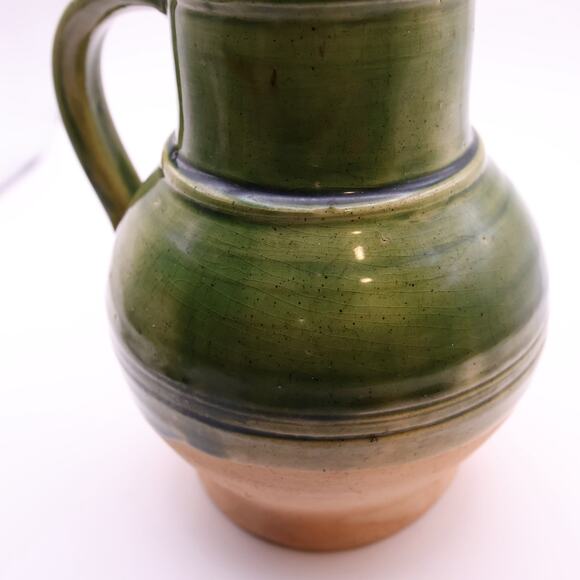 John Hudson Pottery Jug Vtg Yorkshire Green Glaze Earthenware Pitcher Signed 'H' - Picture 4 of 6